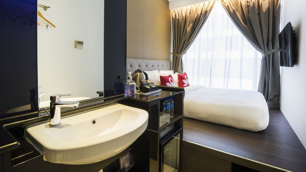 Zen Rooms Jalan Besar Сингапур Экстерьер фото