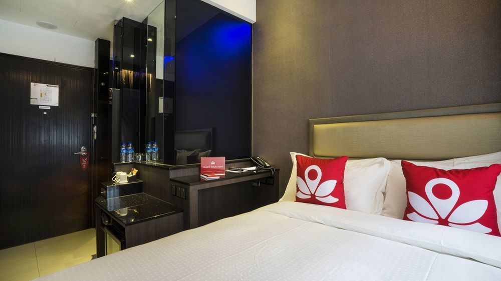 Zen Rooms Jalan Besar Сингапур Экстерьер фото