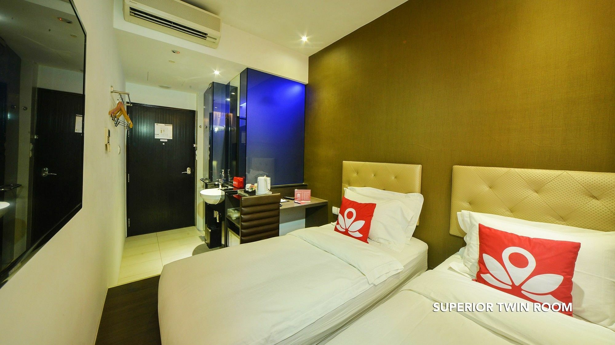 Zen Rooms Jalan Besar Сингапур Экстерьер фото